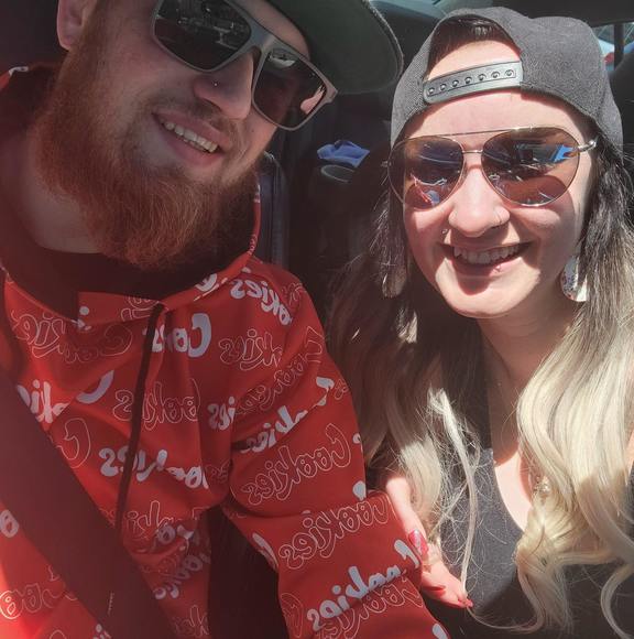 Meet your Posher, Summer - Picture 1 of 1